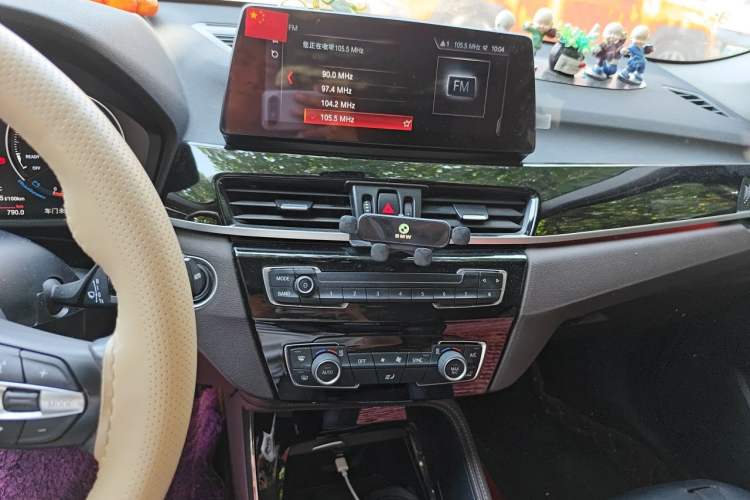 Used BMW X1 2021 Restyled sDrive20Li Fashion Version Audio And AC Panel