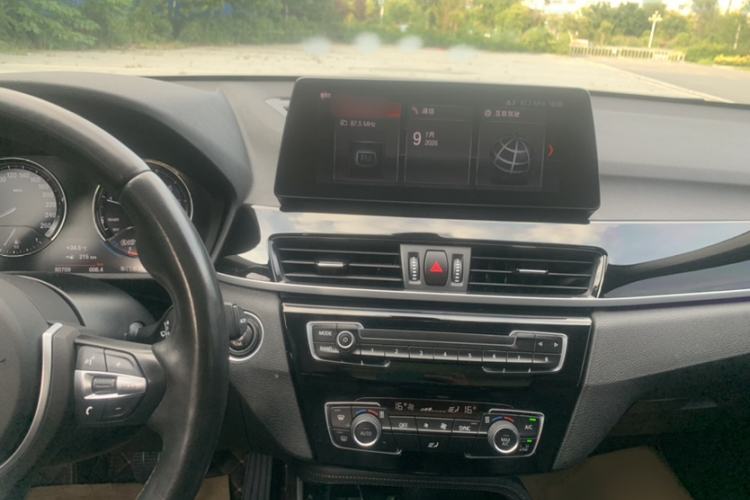 Used BMW X1 2021 sDrive20Li Premium Edition Audio And AC Panel