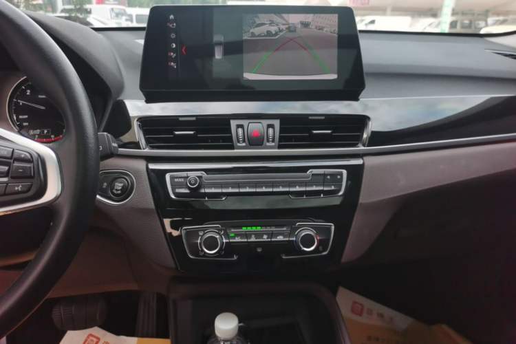 Used BMW X1 2021 Restyled sDrive20Li Fashion Version Audio And AC Panel