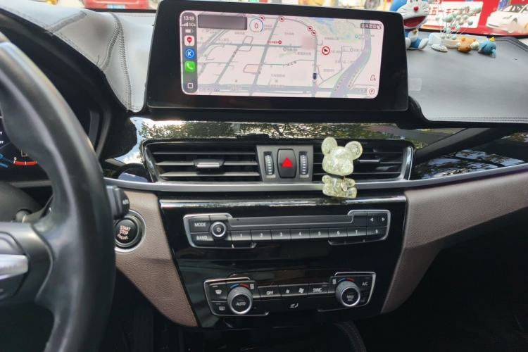 Used BMW X1 2021 Restyled sDrive20Li Premium Edition Audio And AC Panel