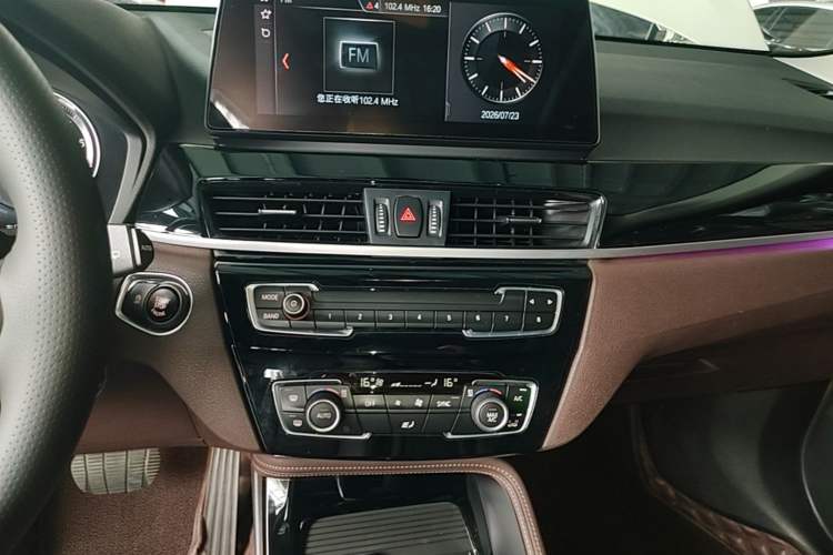 Used BMW X1 2021 Restyled sDrive20Li Premium Edition Audio And AC Panel