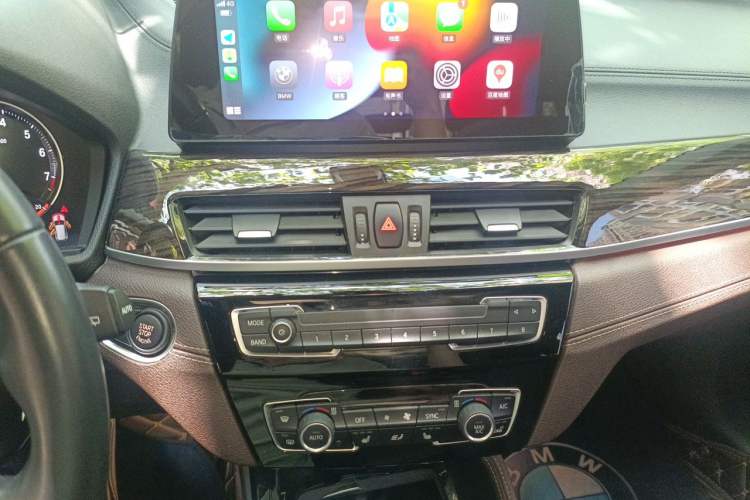 Used BMW X1 2021 xDrive25Li Luxury Model Audio And AC Panel