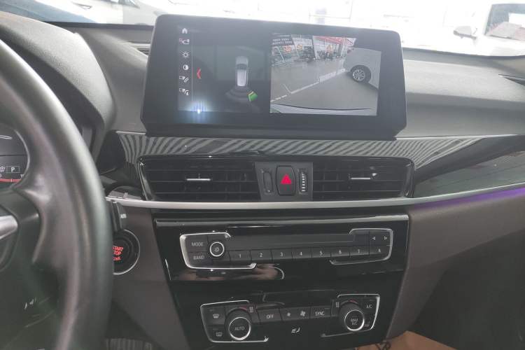 Used BMW X1 2021 sDrive25Li Leading Model Audio And AC Panel