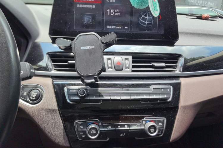 Used BMW X1 2021 sDrive20Li Premium Edition Audio And AC Panel
