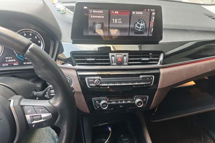 Used BMW X1 2021 Restyled sDrive25Li Leading Edition Audio And AC Panel