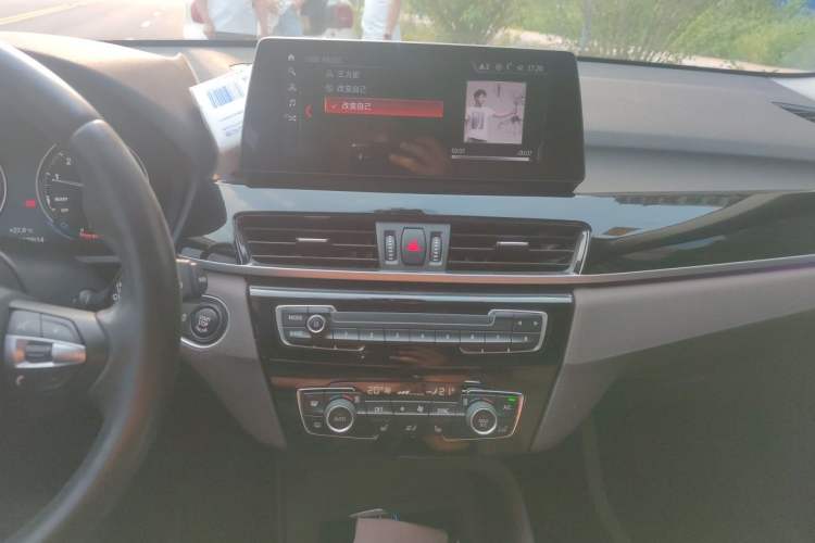 Used BMW X1 2021 sDrive25Li Leading Model Audio And AC Panel