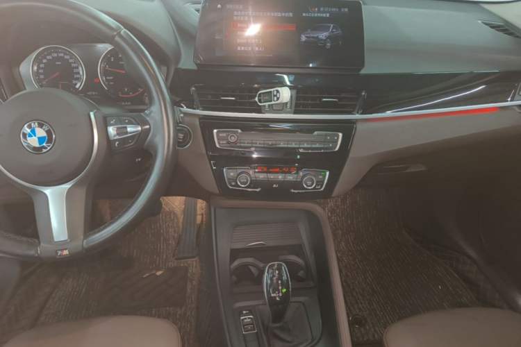 Used BMW X1 2021 Restyled sDrive25Li Leading Edition Audio And AC Panel
