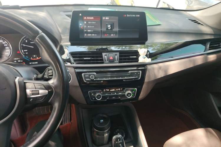 Used BMW X1 2021 sDrive25Li Leading Model Audio And AC Panel