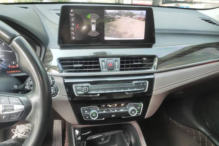 Used BMW X1 2021 xDrive25Li Luxury Model Audio And AC Panel