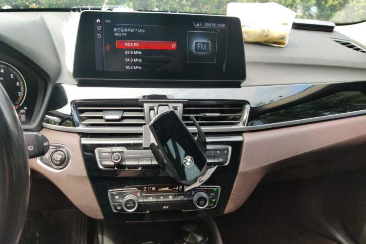 Used BMW X1 2021 sDrive25Li Leading Model Audio And AC Panel