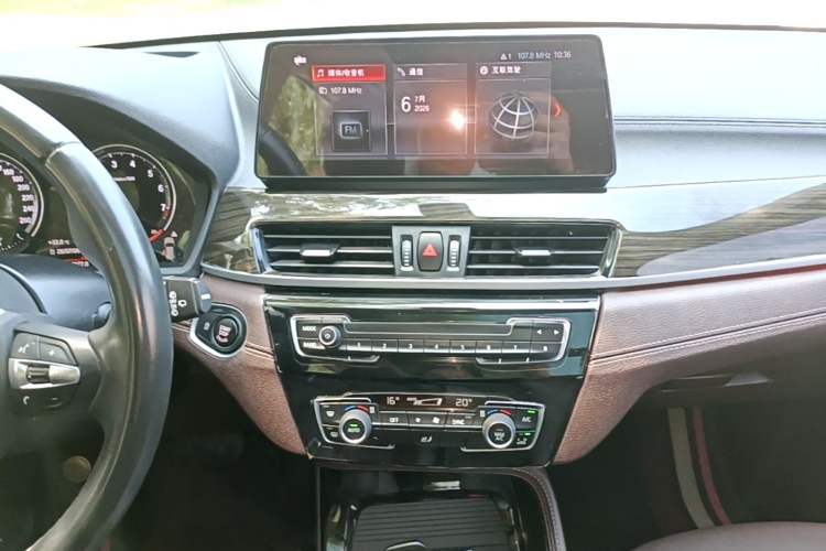 Used BMW X1 2021 xDrive25Li Luxury Model Audio And AC Panel
