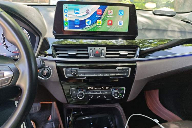 Used BMW X1 2021 sDrive20Li Premium Edition Audio And AC Panel