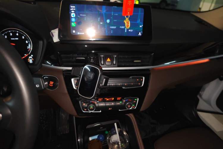 Used BMW X1 2021 sDrive20Li Premium Edition Audio And AC Panel