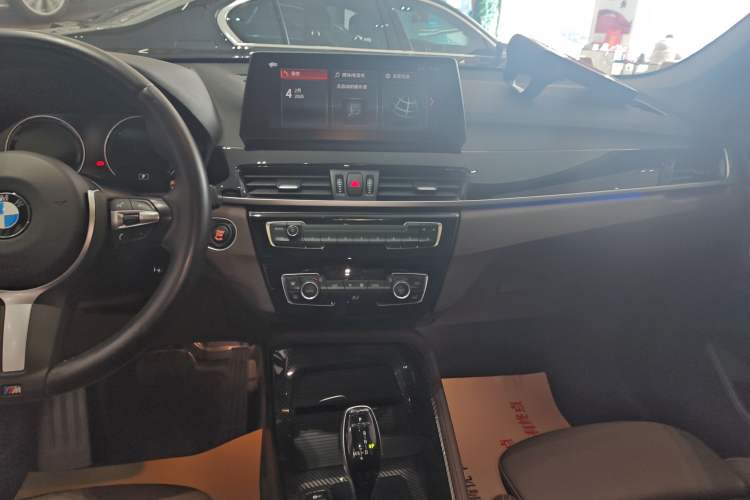 Used BMW X1 2021 sDrive25Li Leading Model Audio And AC Panel