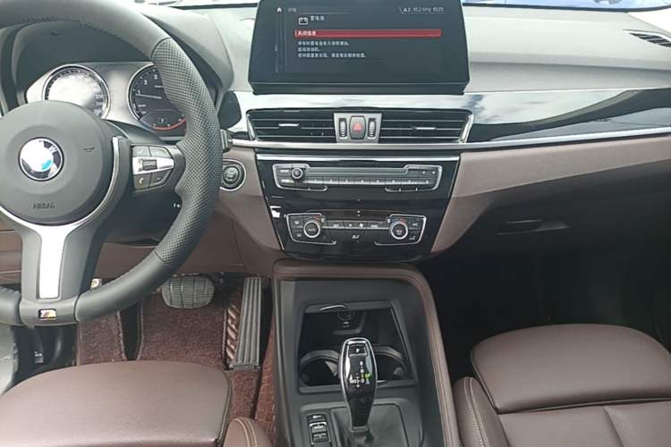 Used BMW X1 2021 sDrive25Li Leading Model Audio And AC Panel