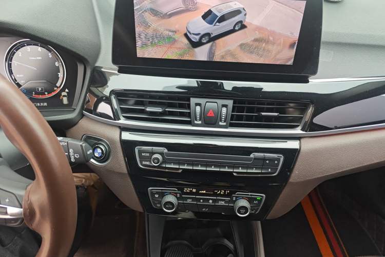 Used BMW X1 2021 Restyled sDrive25Li Leading Edition Audio And AC Panel
