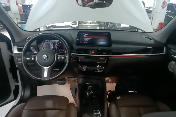 Used BMW X1 2021 Restyled sDrive25Li Leading Edition Center Console