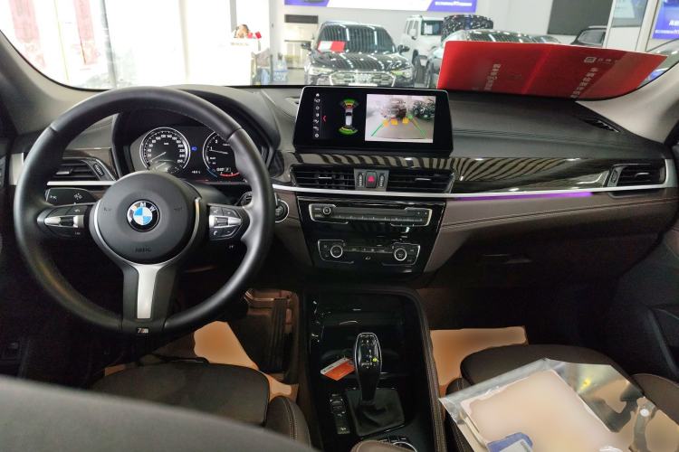 Used BMW X1 2021 Revised xDrive25Li Premium Edition Center Console