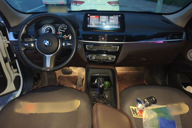 Used BMW X1 2021 Restyled sDrive25Li Leading Edition Center Console