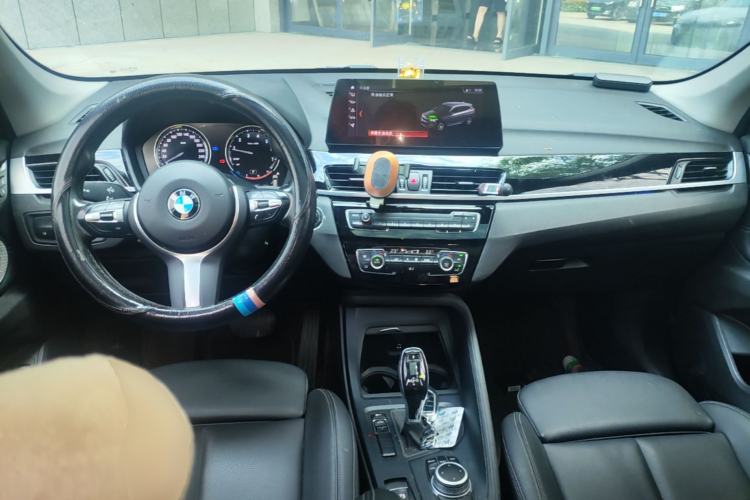 Used BMW X1 2021 Restyled sDrive25Li Leading Edition Center Console