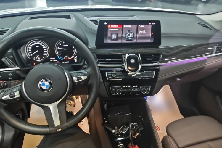 Used BMW X1 2021 xDrive25Li Luxury Model Center Console