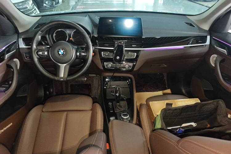 Used BMW X1 2021 sDrive20Li Premium Edition Center Console