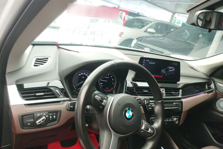 Used BMW X1 2021 Restyled sDrive25Li Leading Edition Center Console