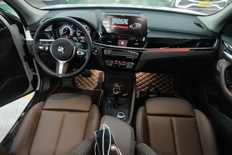 Used BMW X1 2021 Restyled sDrive25Li Leading Edition Center Console