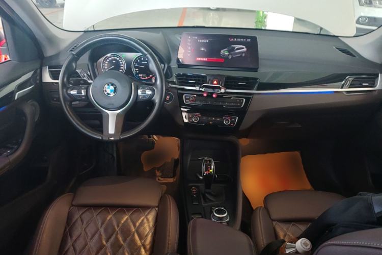Used BMW X1 2021 sDrive25Li Leading Model Center Console