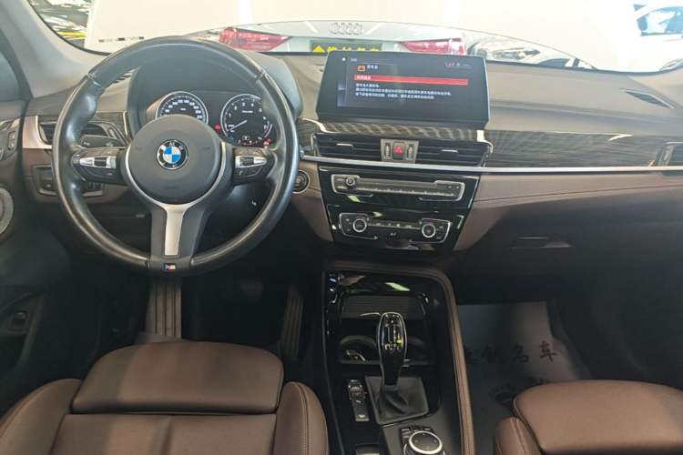 Used BMW X1 2021 Revised xDrive25Li Premium Edition Center Console