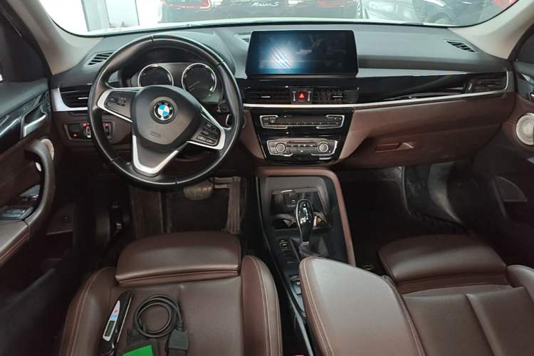 Used BMW X1 2021 Restyled sDrive20Li Fashion Version Center Console