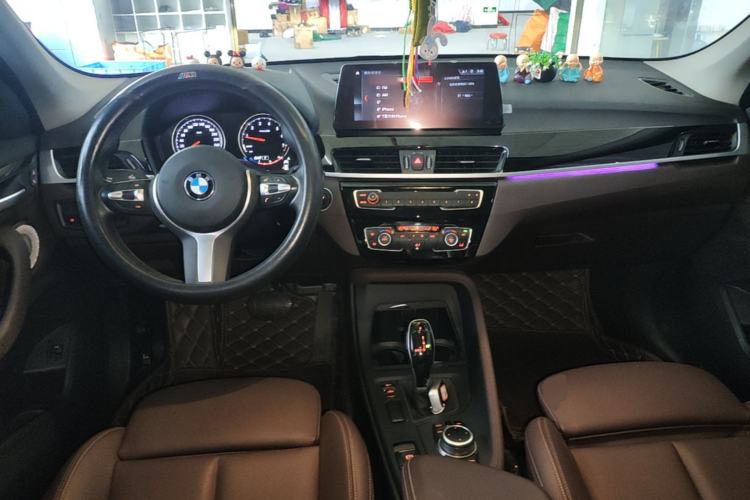 Used BMW X1 2021 Restyled sDrive25Li Leading Edition Center Console