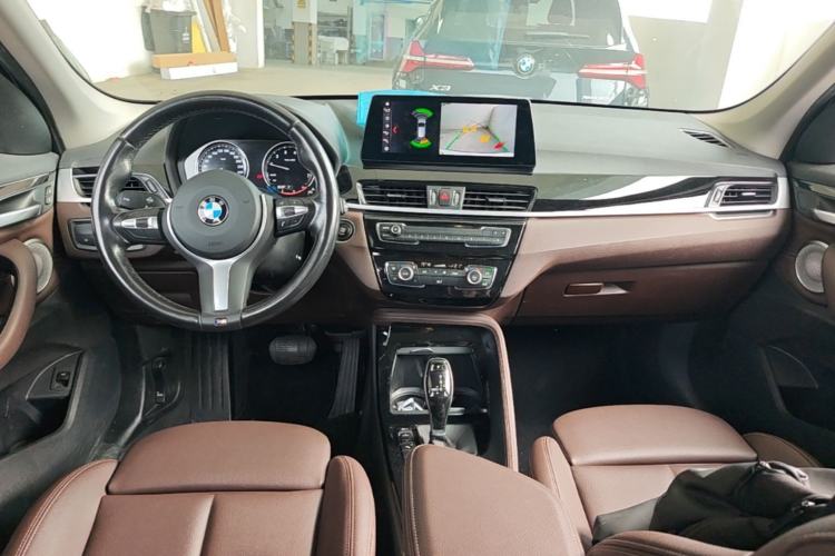 Used BMW X1 2021 sDrive20Li Premium Edition Center Console