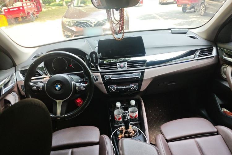 Used BMW X1 2021 Restyled sDrive20Li Premium Edition Center Console