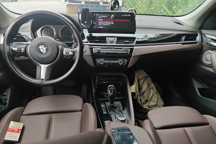 Used BMW X1 2021 Restyled sDrive20Li Premium Edition Center Console