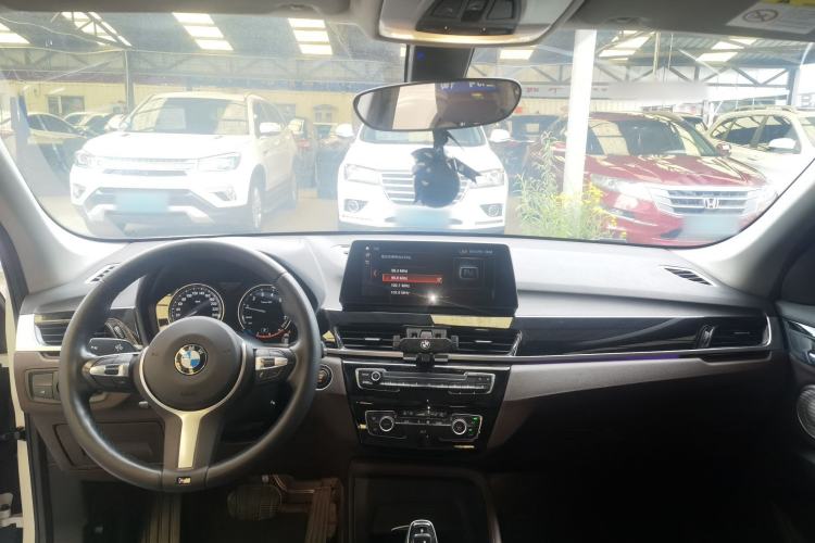 Used BMW X1 2021 Restyled sDrive25Li Leading Edition Center Console