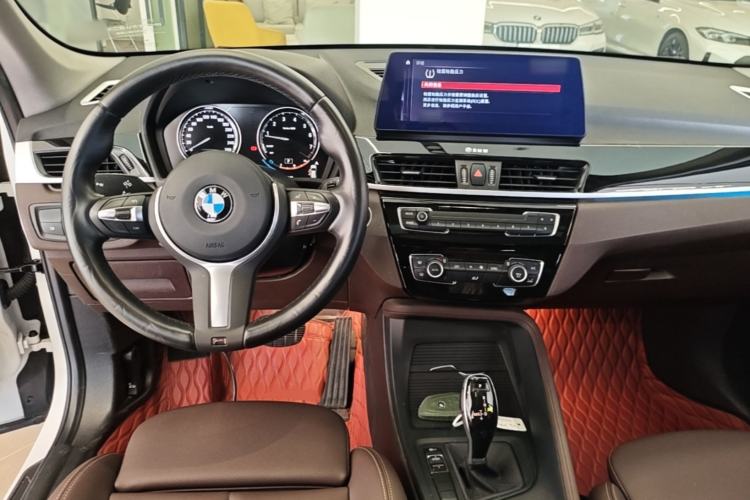 Used BMW X1 2021 Restyled sDrive25Li Leading Edition Center Console