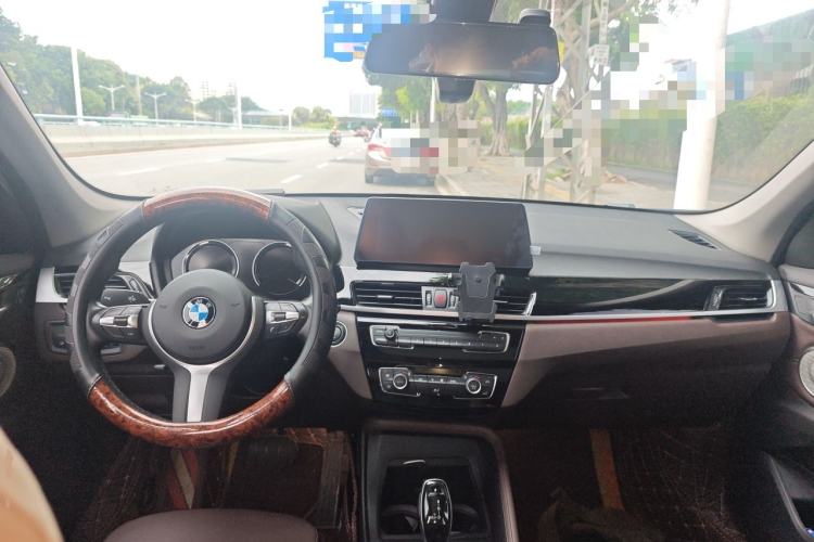 Used BMW X1 2021 Restyled sDrive25Li Leading Edition Center Console