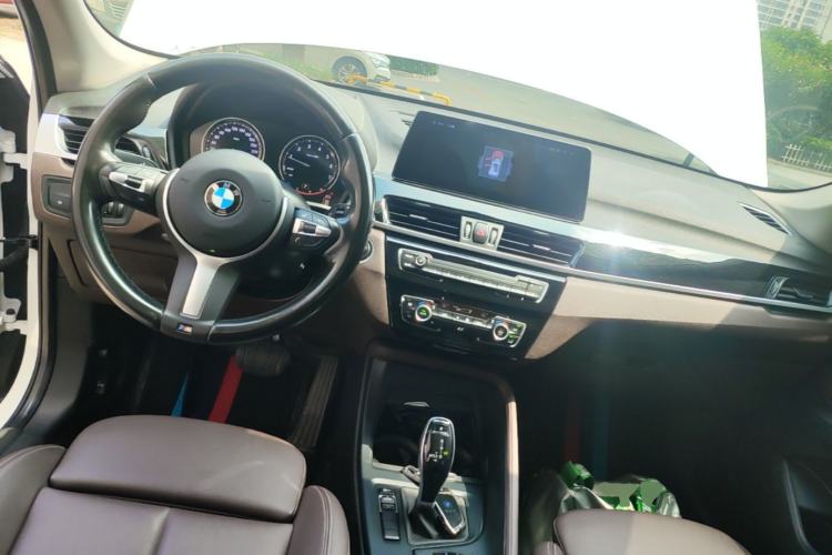 Used BMW X1 2021 Restyled sDrive25Li Leading Edition Center Console