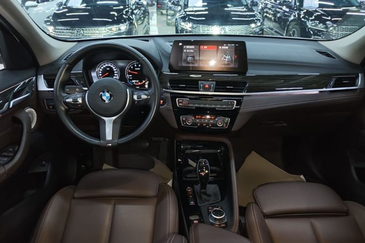 Used BMW X1 2021 xDrive25Li Luxury Model Center Console