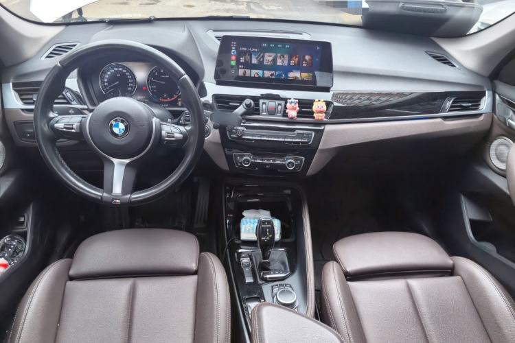 Used BMW X1 2021 sDrive20Li Premium Edition Center Console