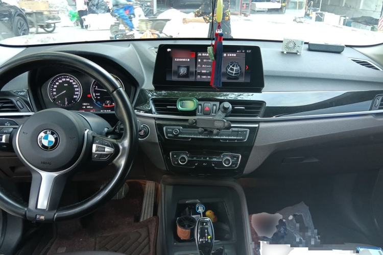 Used BMW X1 2021 sDrive25Li Leading Model Center Console