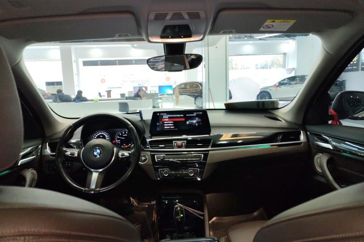 Used BMW X1 2021 sDrive20Li Premium Edition Center Console