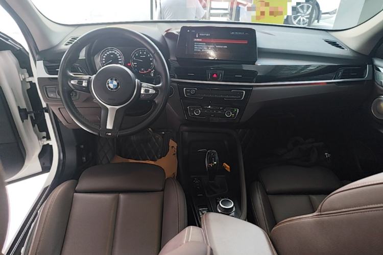 Used BMW X1 2021 Restyled sDrive25Li Leading Edition Center Console
