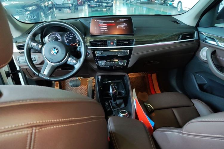 Used BMW X1 2021 xDrive25Li Luxury Model Center Console