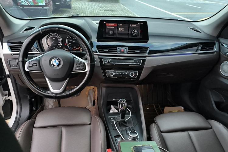 Used BMW X1 2021 Restyled sDrive20Li Fashion Version Center Console