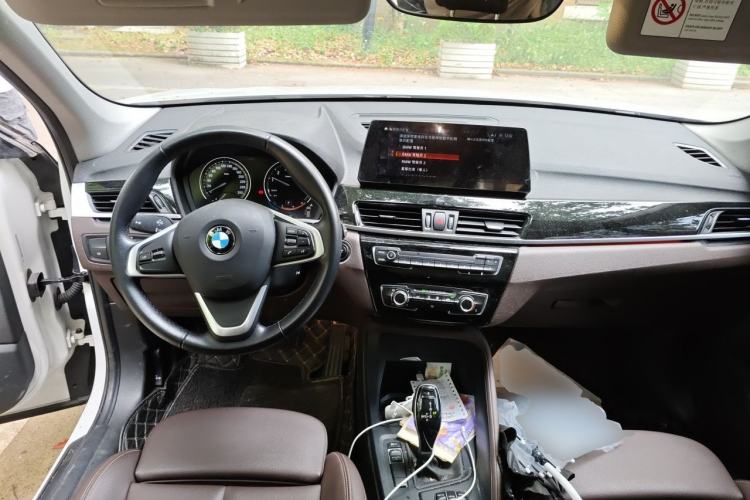 Used BMW X1 2021 sDrive20Li Fashion Model Center Console