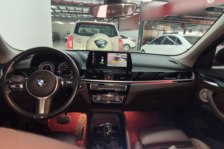 Used BMW X1 2021 sDrive25Li Leading Model Center Console