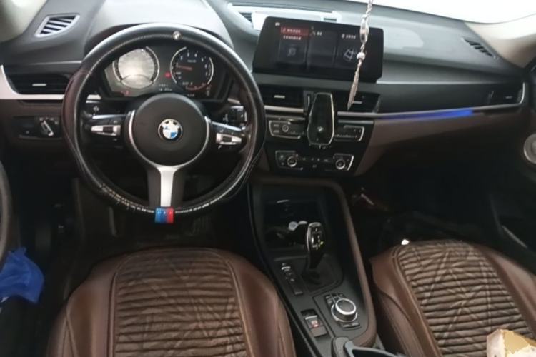 Used BMW X1 2021 Restyled sDrive25Li Leading Edition Center Console