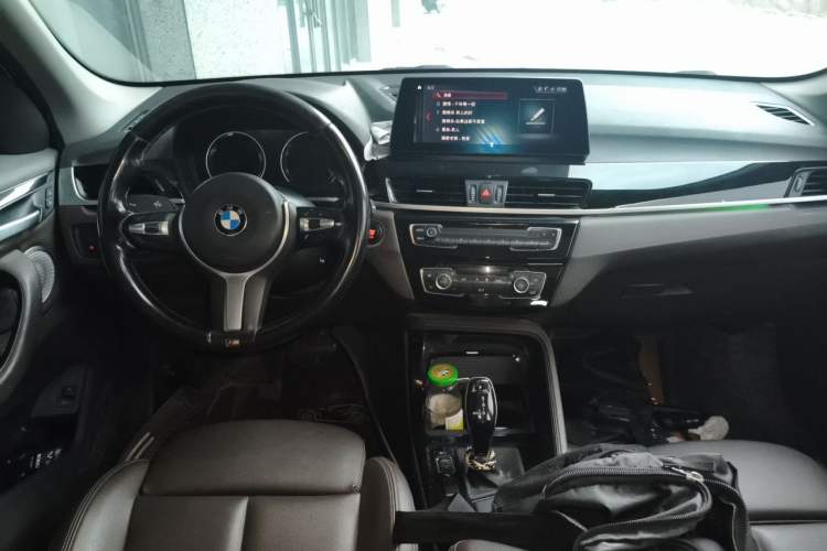 Used BMW X1 2021 sDrive20Li Premium Edition Center Console